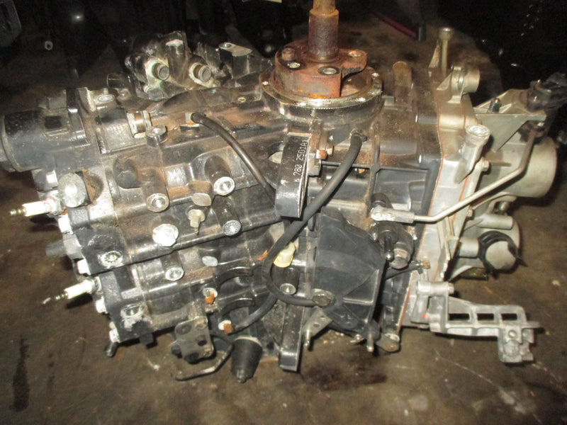 Evinrude Etec 115hp 2 Stroke Outboard Crankcase Powerhead