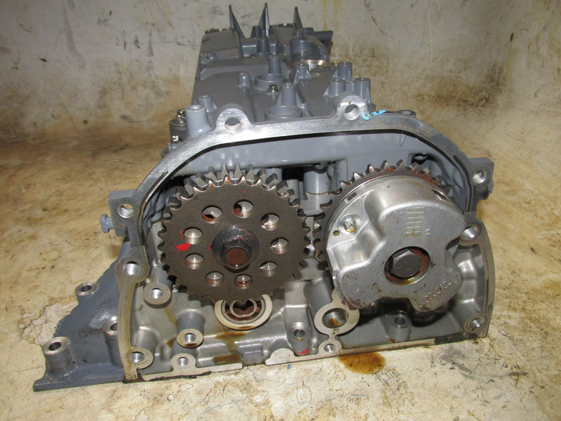 Suzuki DF200A 200HP 4 Stroke Outboard Cylinder Head