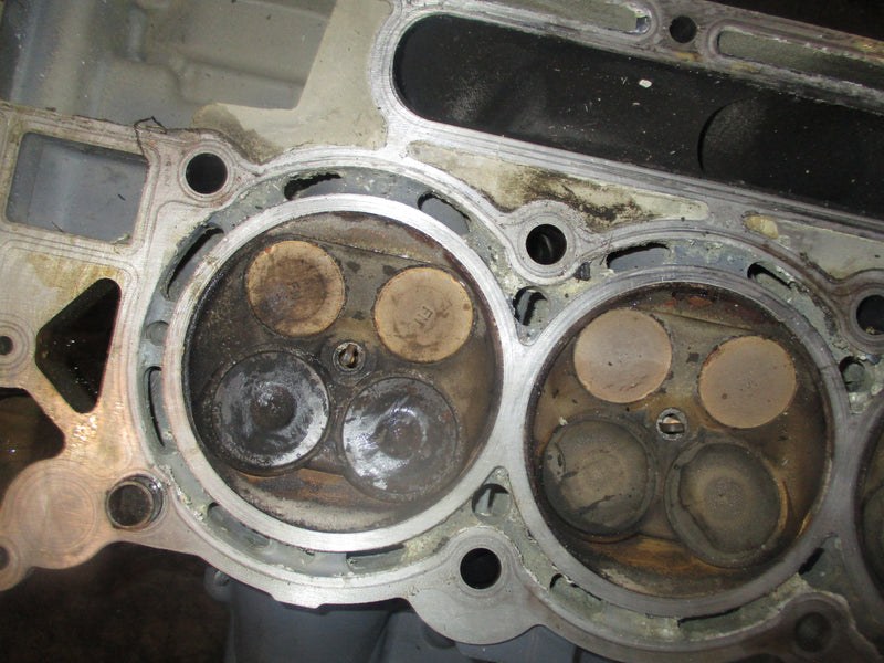 Suzuki DF300B outboard starboard cylinder head
