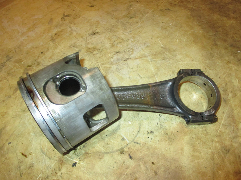 Yamaha 200hp HPDI 2 stroke outboard port piston and rod (68F-01)