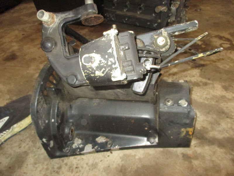 Force 85hp 2 Stroke outboard Swivel Bracket and Hydraulic Trim System