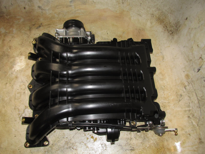 Suzuki DF200A 200HP 4 Stroke Outboard Intake Manifold/Throttle Body