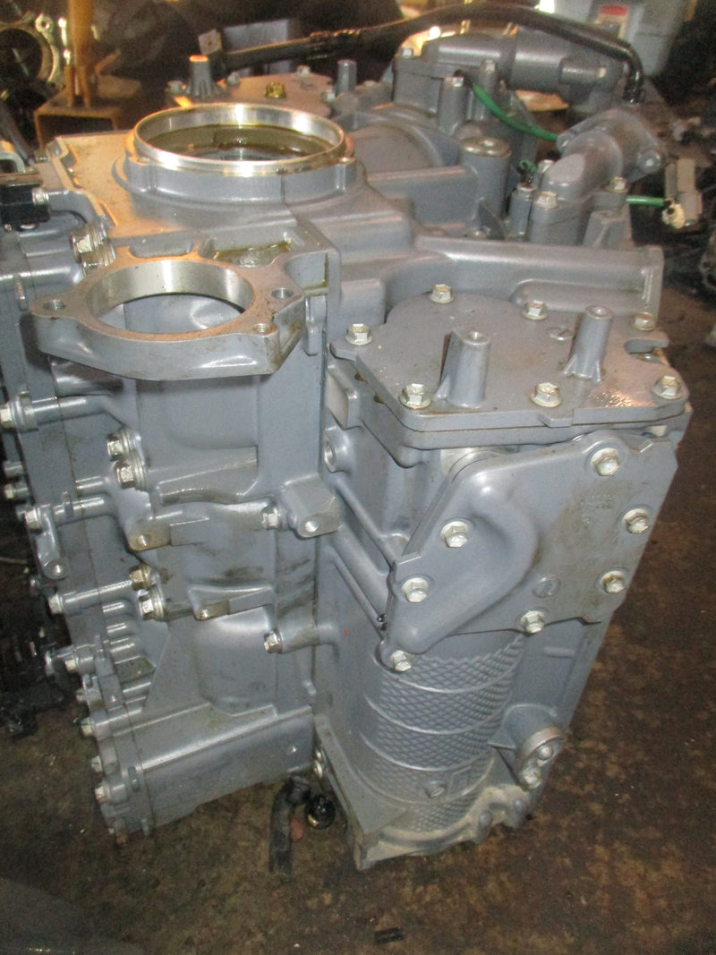 Suzuki DF300B outboard crankcase block