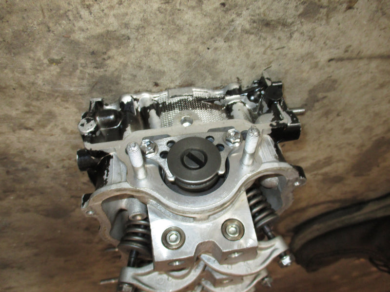Suzuki DF60 60hp 4 stroke outboard cylinder head PARTS