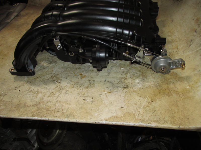 Suzuki DF200A 200hp 4 Stroke Outboard Intake Manifold/Throttle body