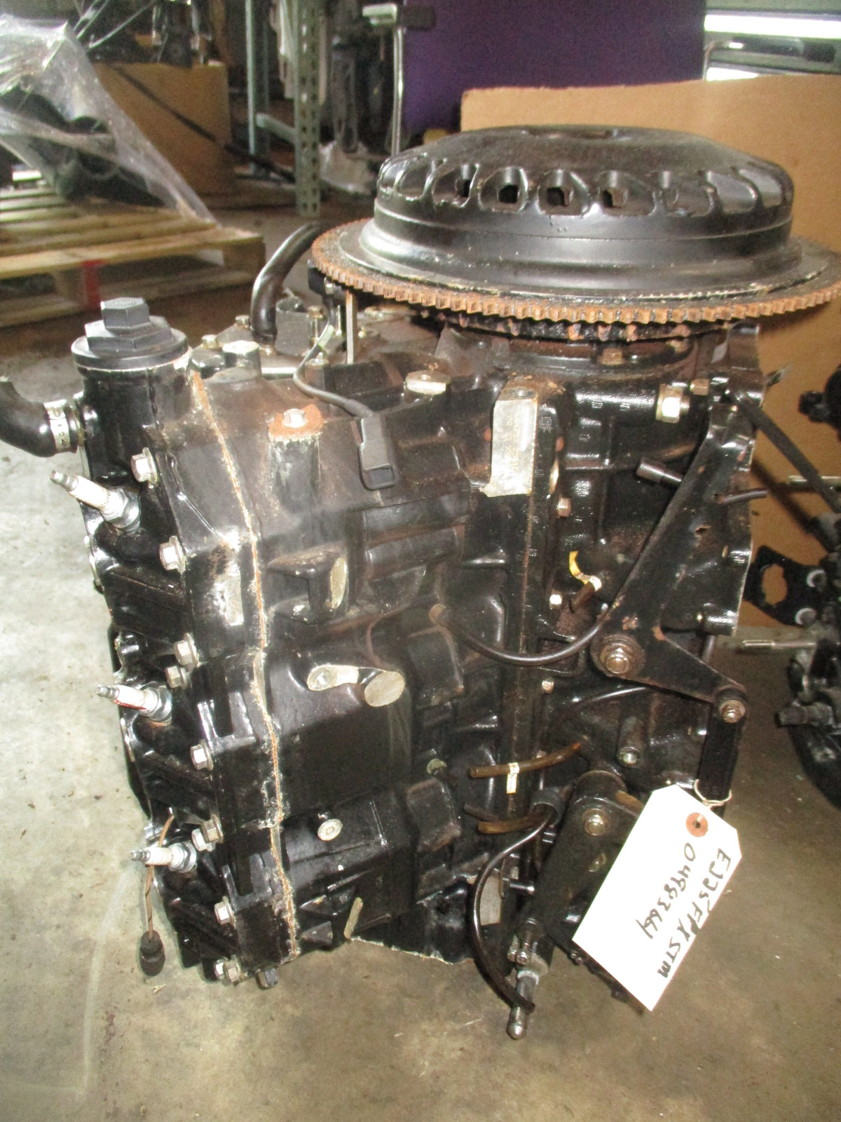 Evinrude 225hp Ficht outboard crankcase powerhead