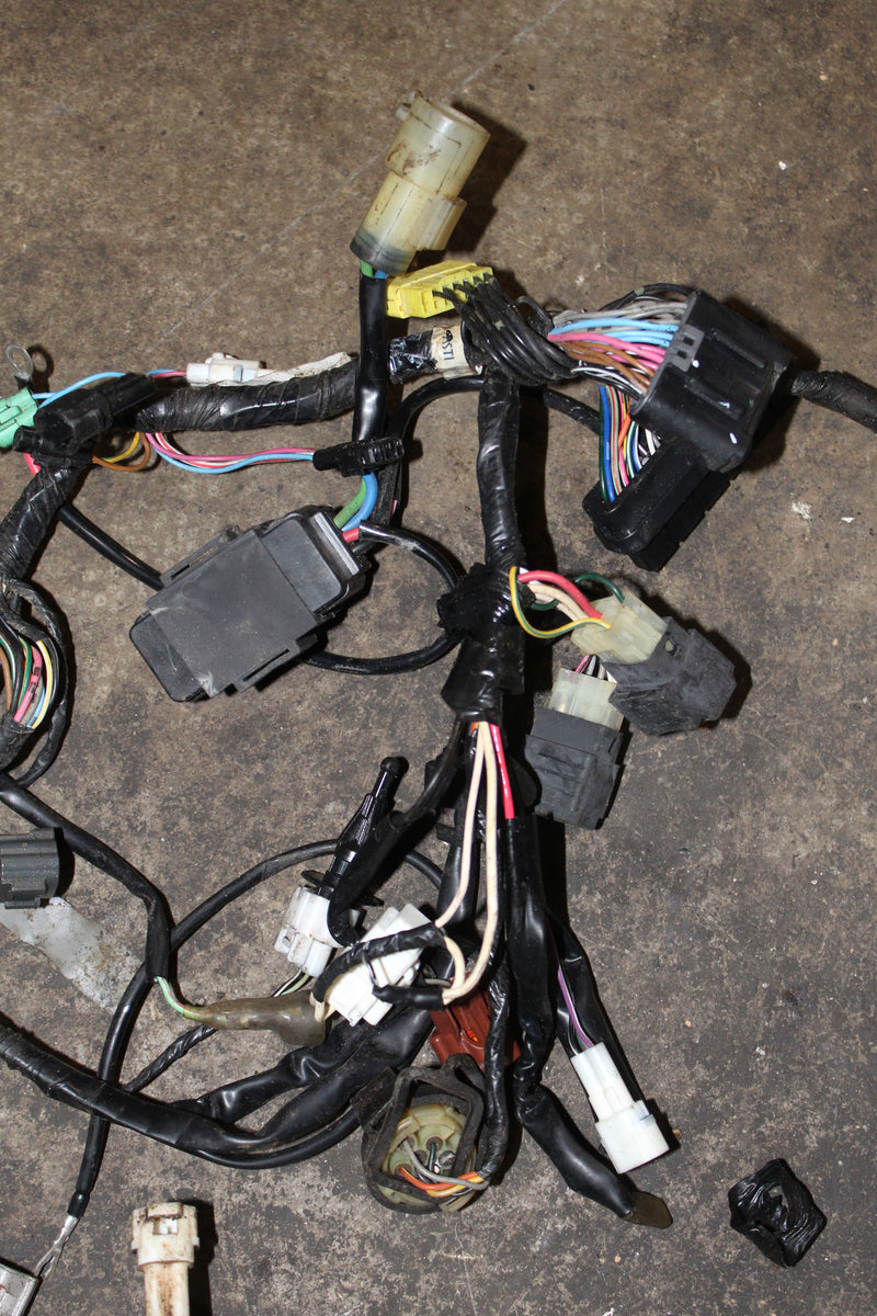Suzuki DF140 140hp Outboard Engine Wiring Harness (Grey Plug) (36610-90J50)