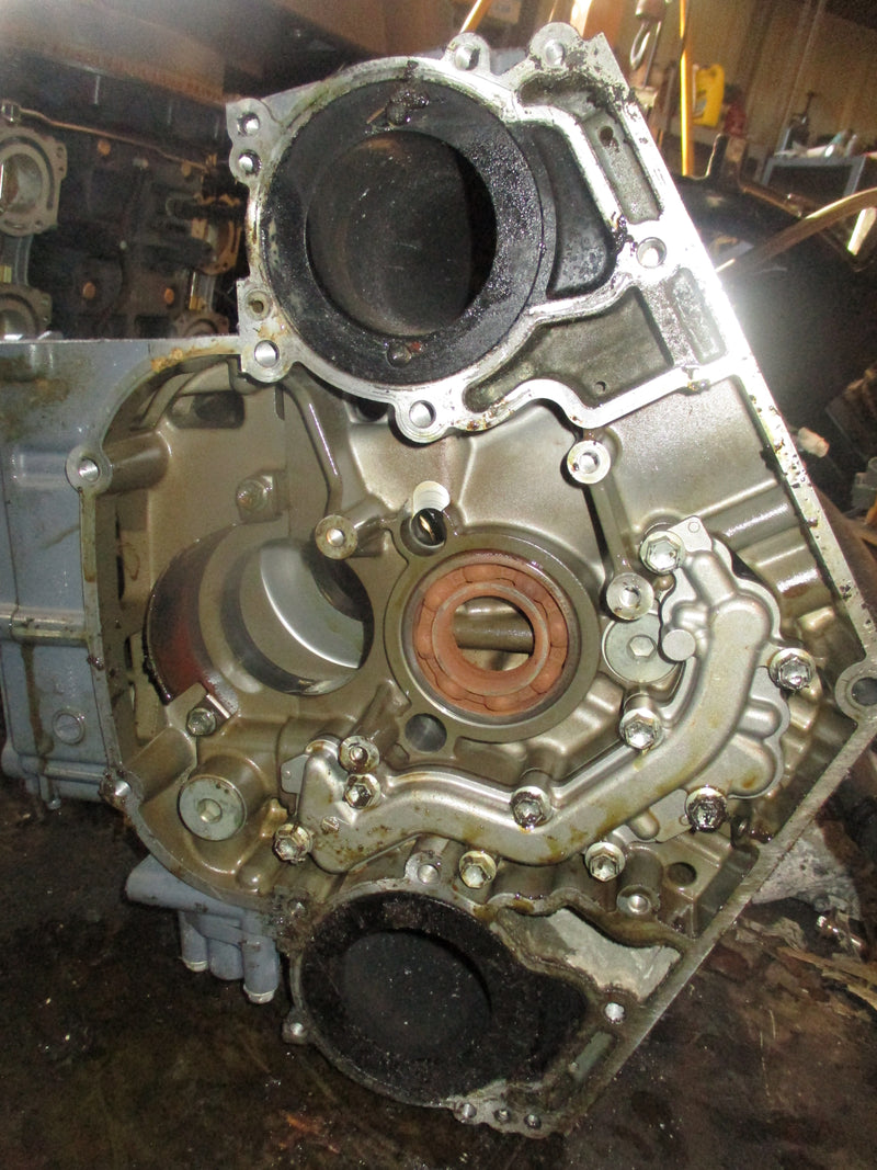 Suzuki DF300B outboard crankcase block