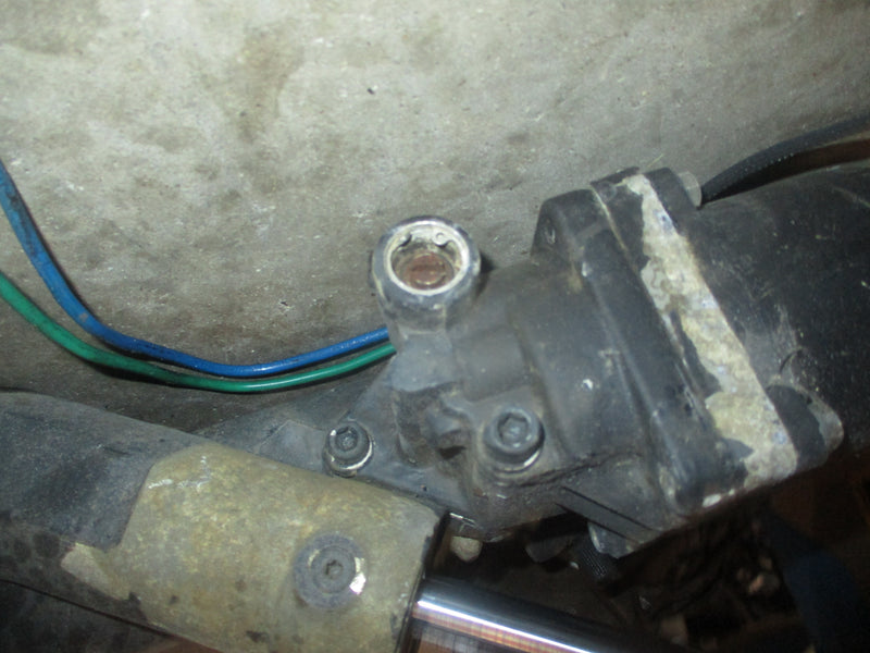 Johnson 90hp 2 stroke outboard tilt trim unit