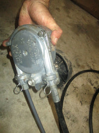 Load image into Gallery viewer, Seastar Outboard Steering helm with SSC6215 Cable
