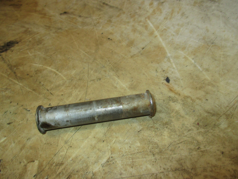 Yamaha 225hp OX66 2 stroke outboard upper trim pin 6ES-43126-02-00