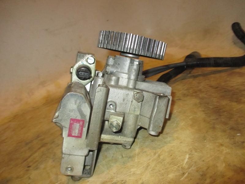 Yamaha 200hp HPDI 2 stroke outboard fuel injection pump (68F-13910-00)