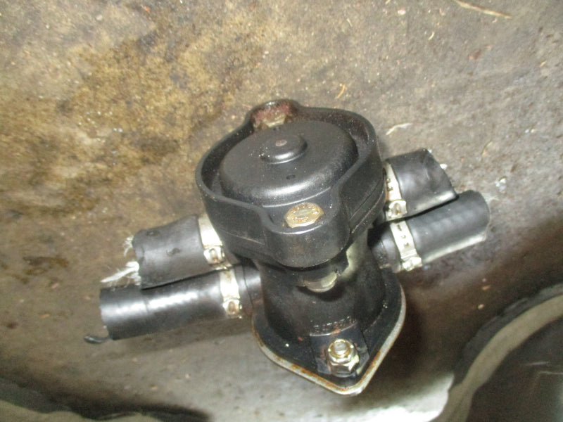 Evinrude 225hp Ficht outboard pressure relief valve (347239)