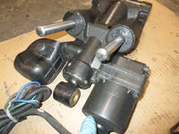 Load image into Gallery viewer, Suzuki DF60 60hp 4 stroke outboard SHOWA tilt trim unit
