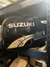 Load image into Gallery viewer, 2001 Suzuki outboard DF115 4 stroke 115hp top cowling

