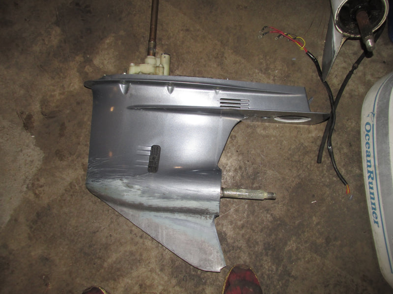 Yamaha 200hp 3.3L 4 Stroke Outboard 25" Standard Rotation Lower Unit