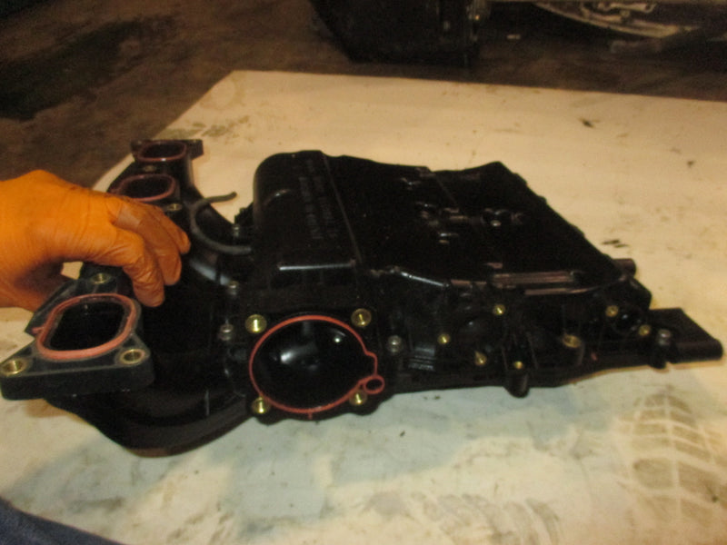 Suzuki DF200 200hp 4 Stroke Outboard Intake Manifold (1311D-96J00)
