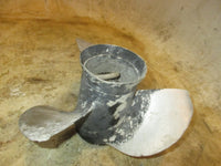 Load image into Gallery viewer, Johnson 50hp 2 Stroke outboard Aluminum Propeller (012038)
