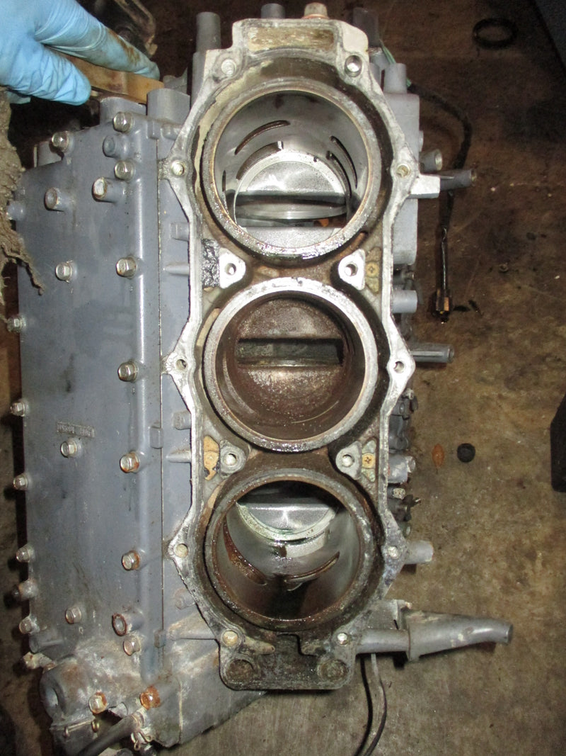 Yamaha 200hp HPDI 2 stroke outboard crankcase block