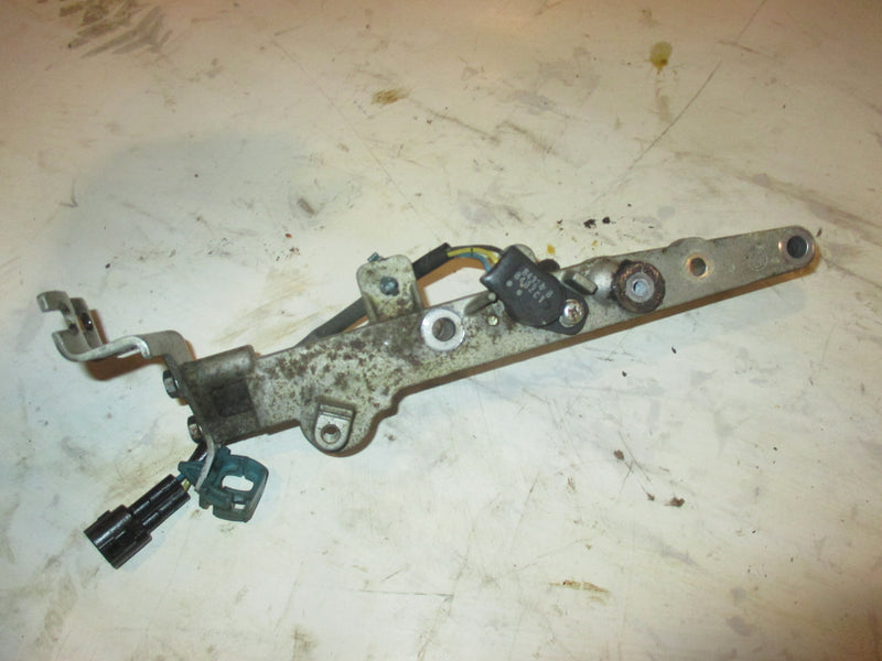 Suzuki DF200 200hp 4 Stroke Outboard Shift Position Sensor (13580-93J02)