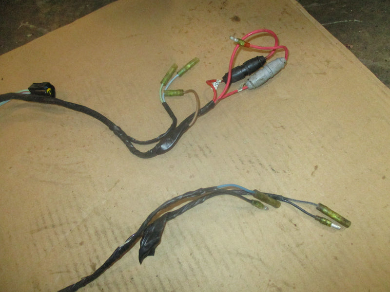 Yamaha 150hp carbureted 2 stroke outboard engine wiring harness (64D-82590-00)
