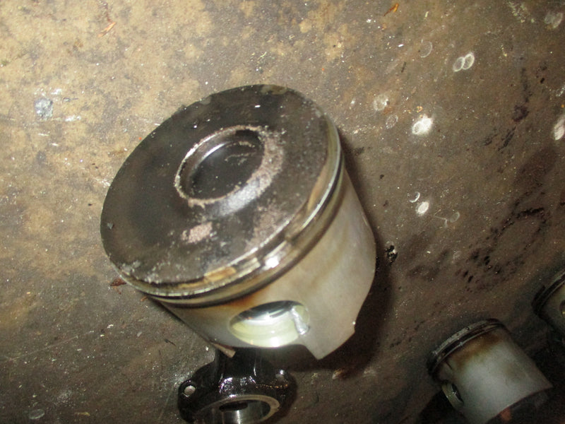 Mercury 200hp Optimax outboard port piston and rod