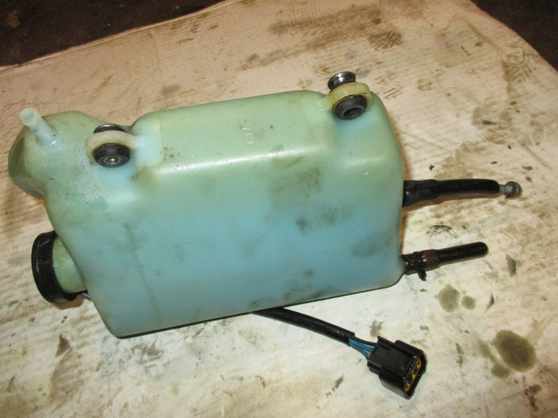 Yamaha 250hp OX66 outboard oil tank and sensor (61A-21750-00)