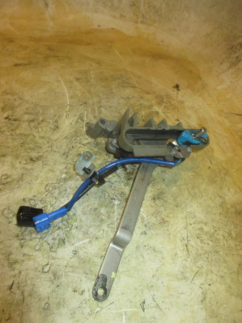 Yamaha 150hp 4 stroke outboard Neutral Switch / Shift Bracket (60V-8259F-00-00)