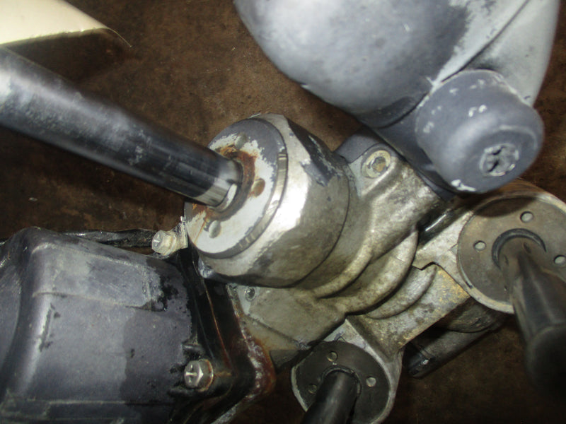 Johnson 115hp outboard tilt trim unit