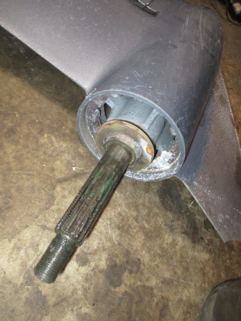 Yamaha 200hp 4 cyl 4 stroke outboard 25' shaft standard rotation lower unit