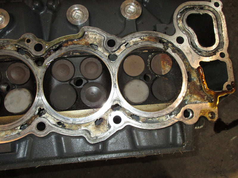 Yamaha 350hp 4 stroke outboard starboard cylinder head PARTS