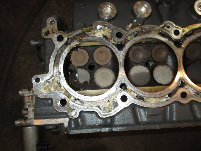 Yamaha 350hp 4 stroke outboard starboard cylinder head PARTS