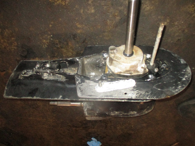 Mercury 115hp 4 stroke outboard 25" lower unit PARTS ONLY