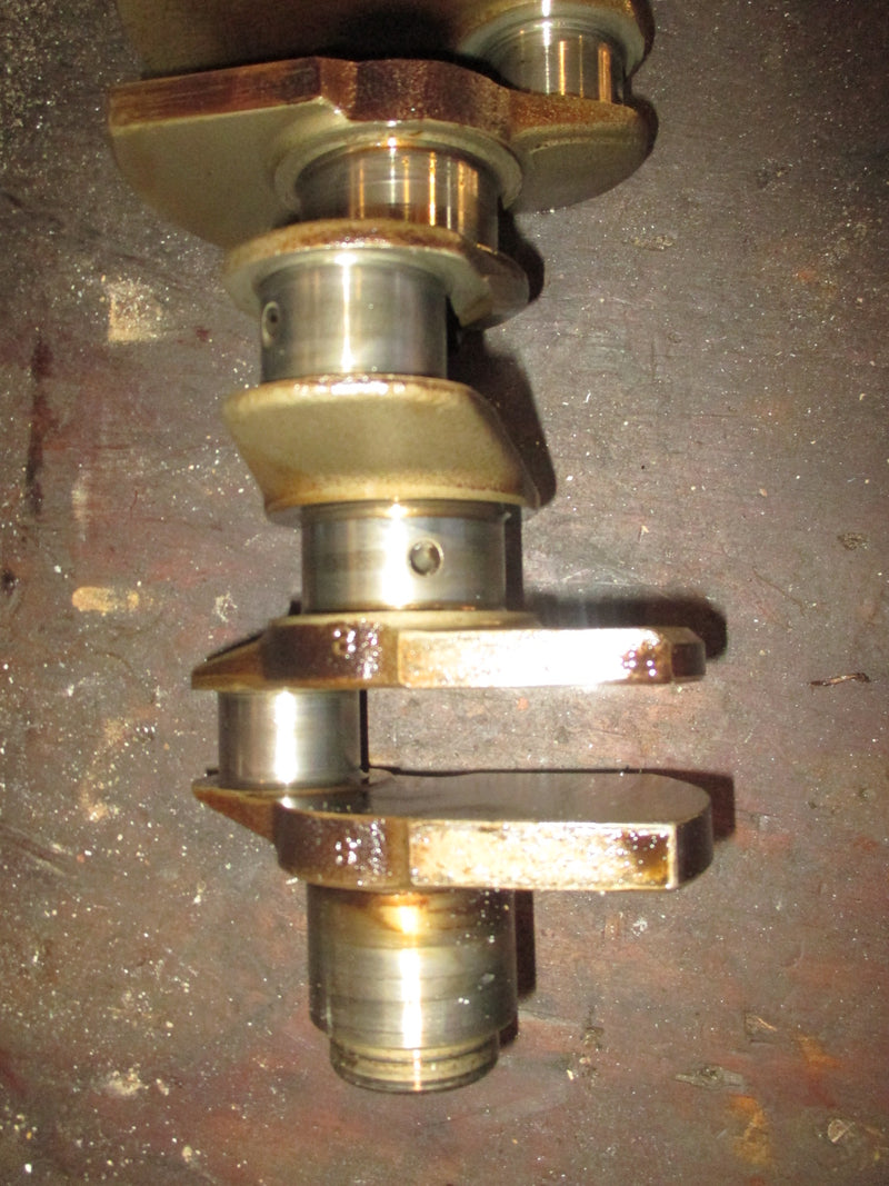 Yamaha 40hp 4 stroke outboard crankshaft (67C-11411-00)