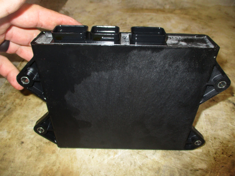 Yamaha 200hp 4 cyl 4 stroke outboard ECU (6DV-8591A-10)