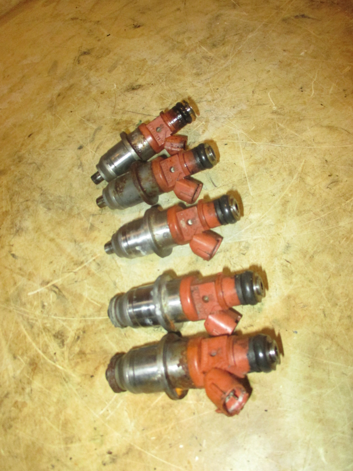 Yamaha 200hp HPDI 2 stroke outboard fuel injector set of 5 (68F-13761-00)