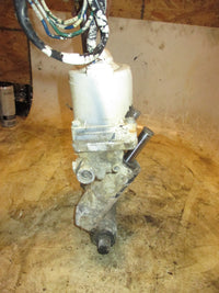 Load image into Gallery viewer, Johnson 90hp Ocean Pro 2 Stroke outboard Tilt Trim Unit
