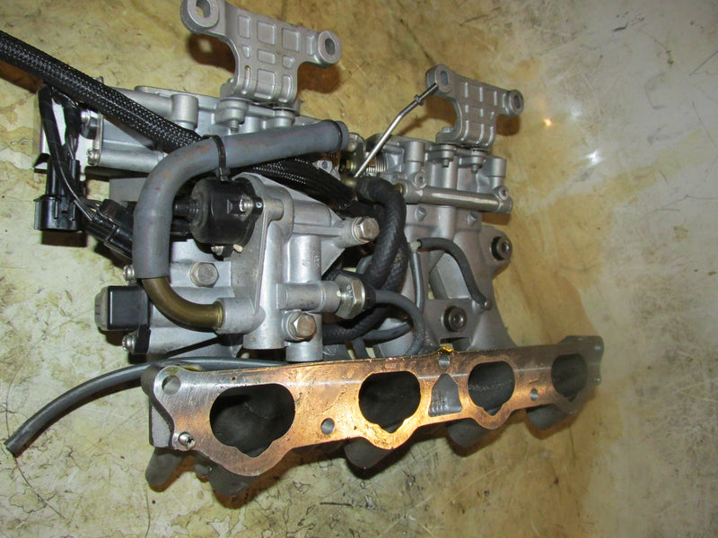 Yamaha 115hp 4 Stroke Outboard Intake Manifold/Throttle Body/Control Unit