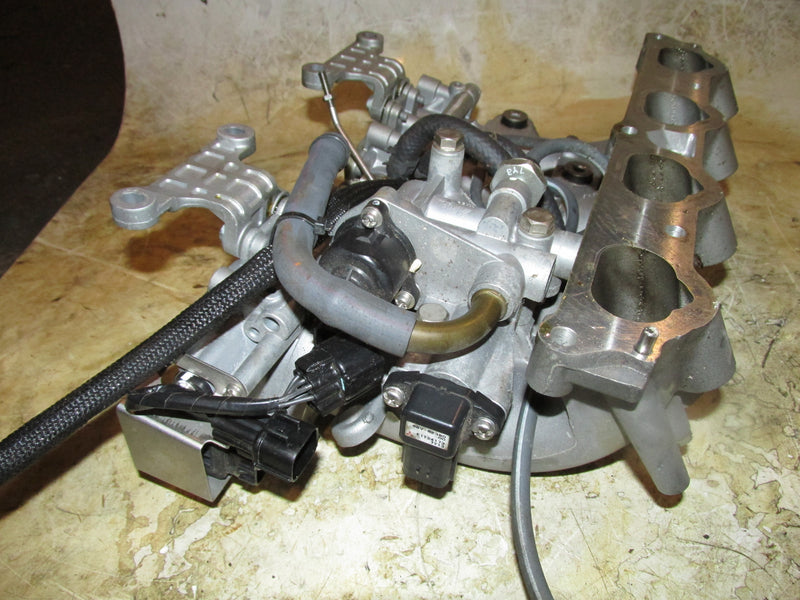 Yamaha 115hp 4 Stroke Outboard Intake Manifold/Throttle Body/Control Unit