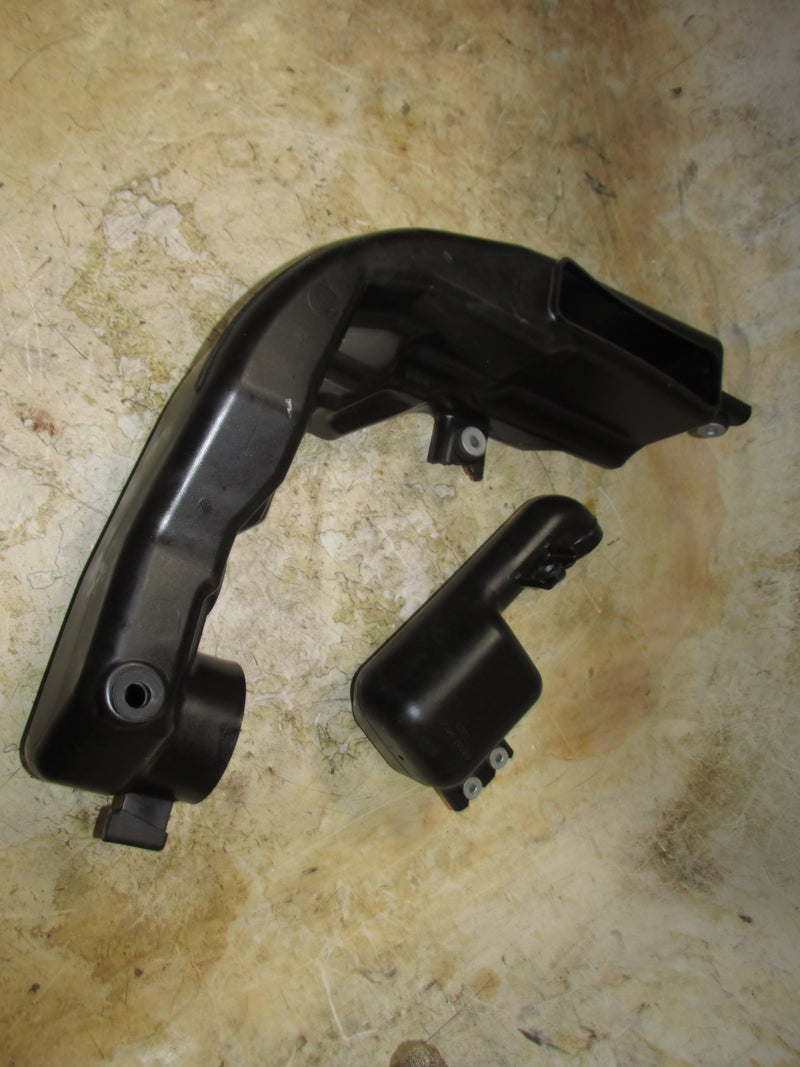 Suzuki DF200A 200HP 4 Stroke Outboard Intake Silencer Set