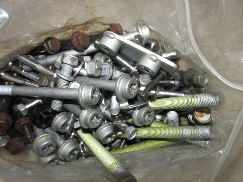 Yamaha 200hp 3.3L 4 Stroke Outboard Miscellaneous Bolt Set