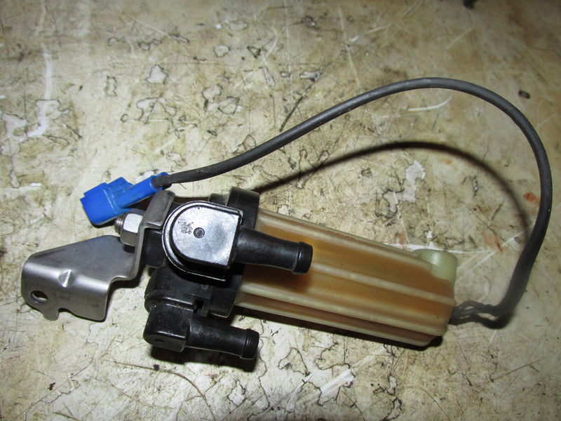 Yamaha 115hp 4 Stroke Outboard Fuel Filter and Sensor (6D8-24560-00-00)