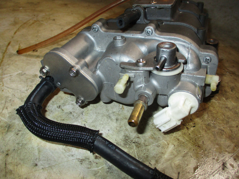 Yamaha 200hp 4 cyl 4 stroke outboard VST/ fuel vapor separator (6DA-00)