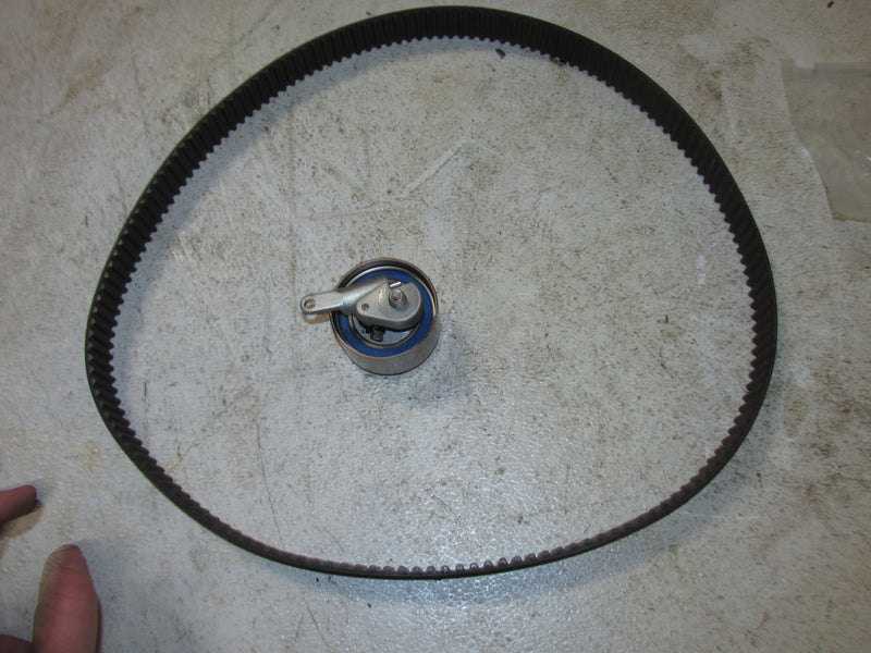 Yamaha 200hp 3.3L 4 Stroke Outboard Belt Tensioner & Drive Belt (63P-11590-00)