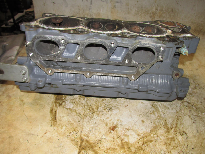 Yamaha 225hp 4 Stroke Outboard Starboard side Cylinder head (69J-01-PARTS)