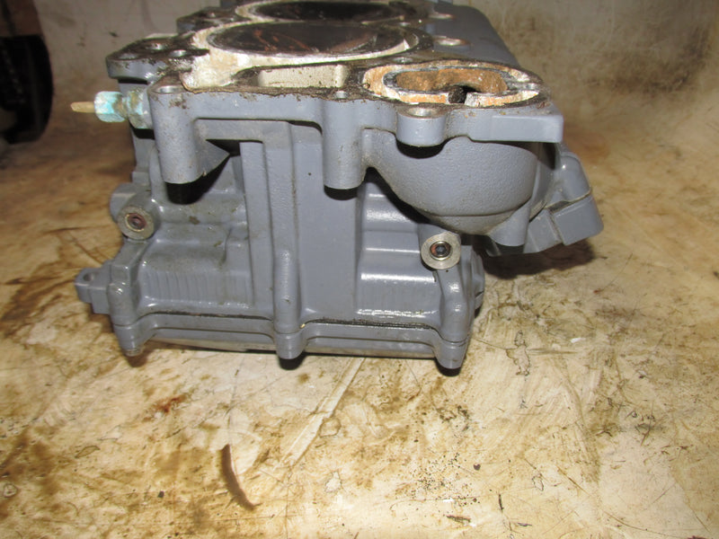 Yamaha 225hp 4 Stroke Outboard Starboard side Cylinder head (69J-01-PARTS)