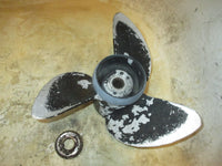 Load image into Gallery viewer, Johnson 90hp Ocean Pro 2 Stroke outboard Aluminum Propeller 14X17 (177131)
