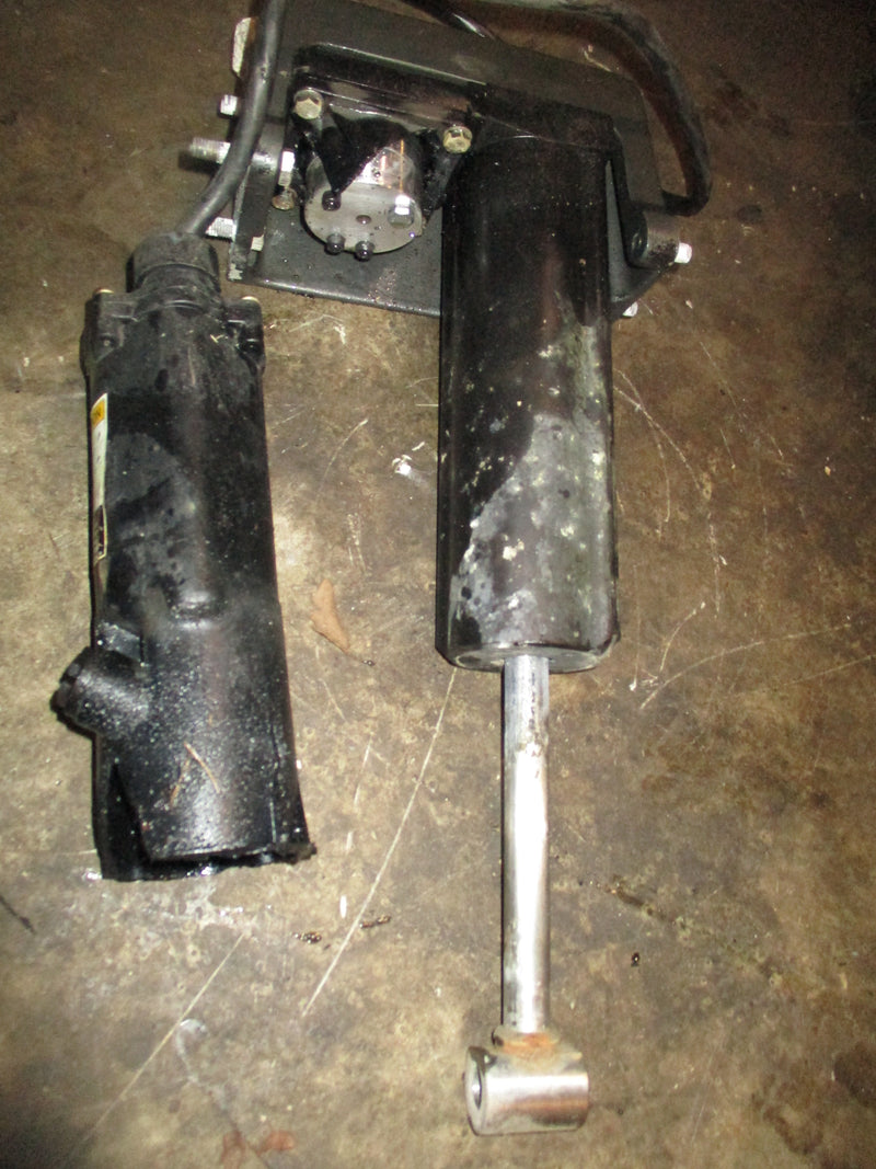Mariner 40hp outboard tilt trim unit PARTS ONLY