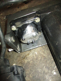 Load image into Gallery viewer, Mariner 40hp outboard tilt trim unit PARTS ONLY

