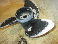 Load image into Gallery viewer, Johnson 90hp Ocean Pro 2 Stroke outboard Aluminum Propeller 14X17 (177131)
